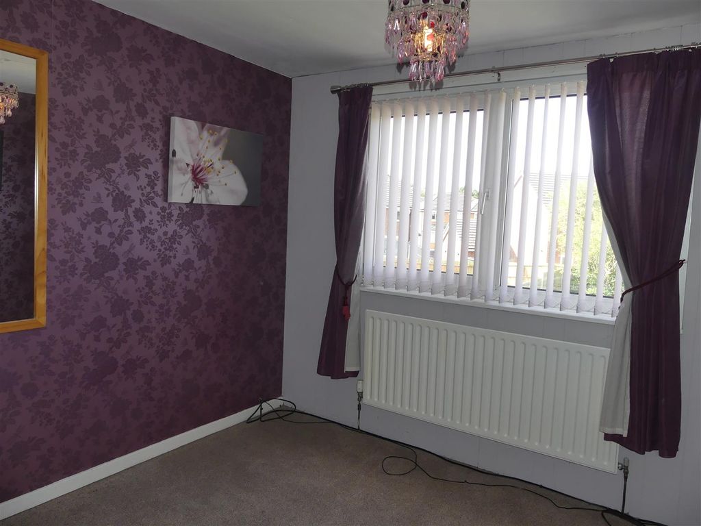 3 bed semi-detached bungalow for sale in Northfield Place, Shavington, Cheshire CW2, £235,000