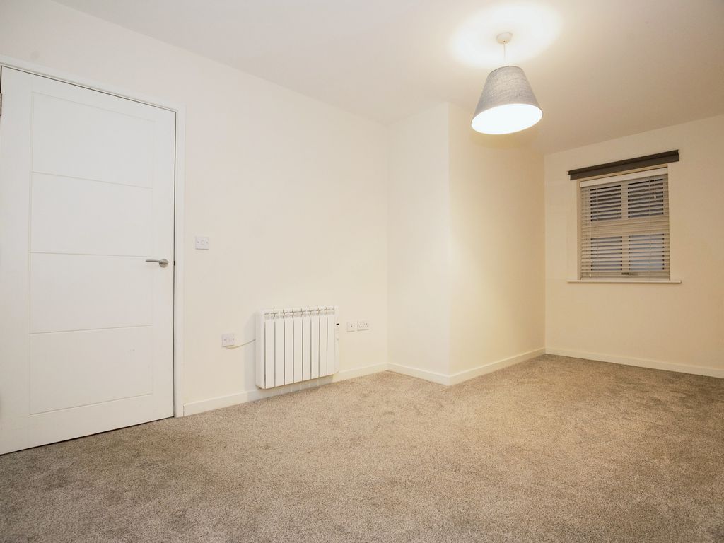 1 bed flat for sale in Allesley Old Road, Coventry, West Midlands CV5, £135,000