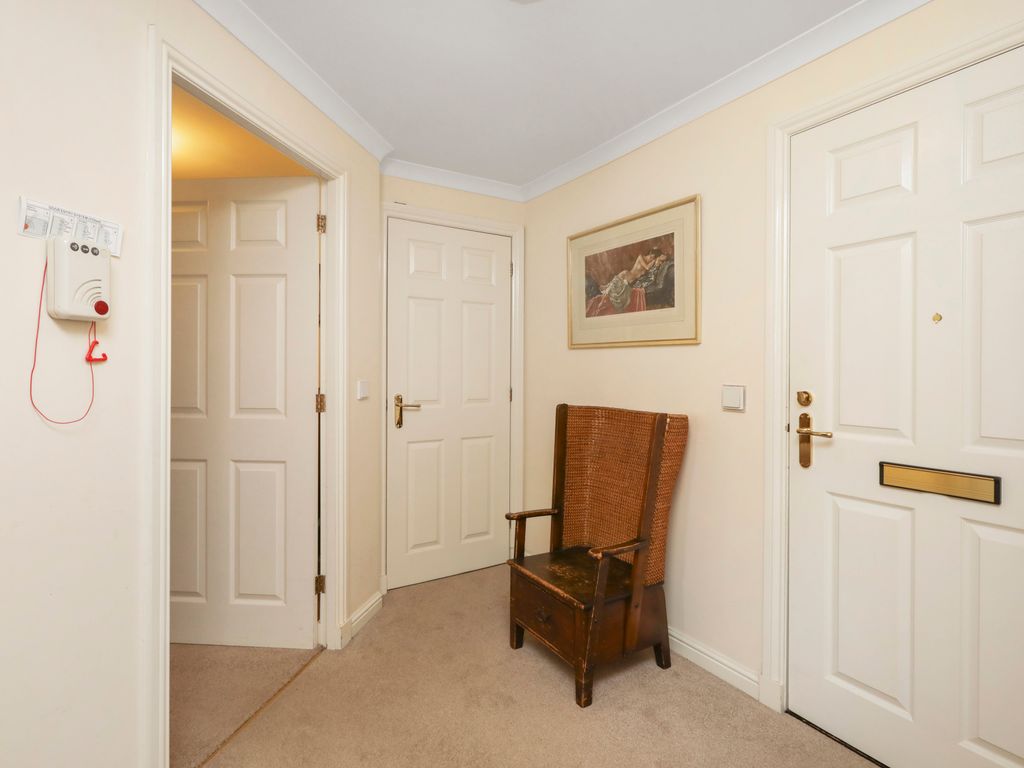 2 bed flat for sale in 22, Bowmans View, Dalkeith EH22, £170,000