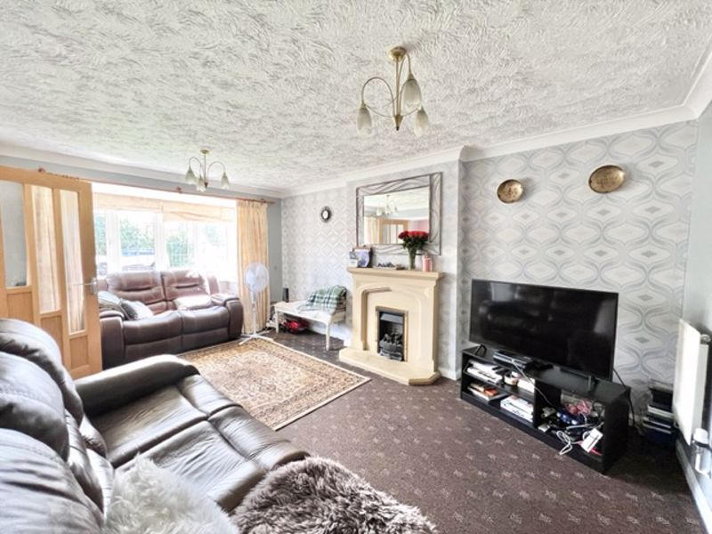 4 bed detached house for sale in Fenwick Road, Scartho Park, Scartho DN33, £265,000