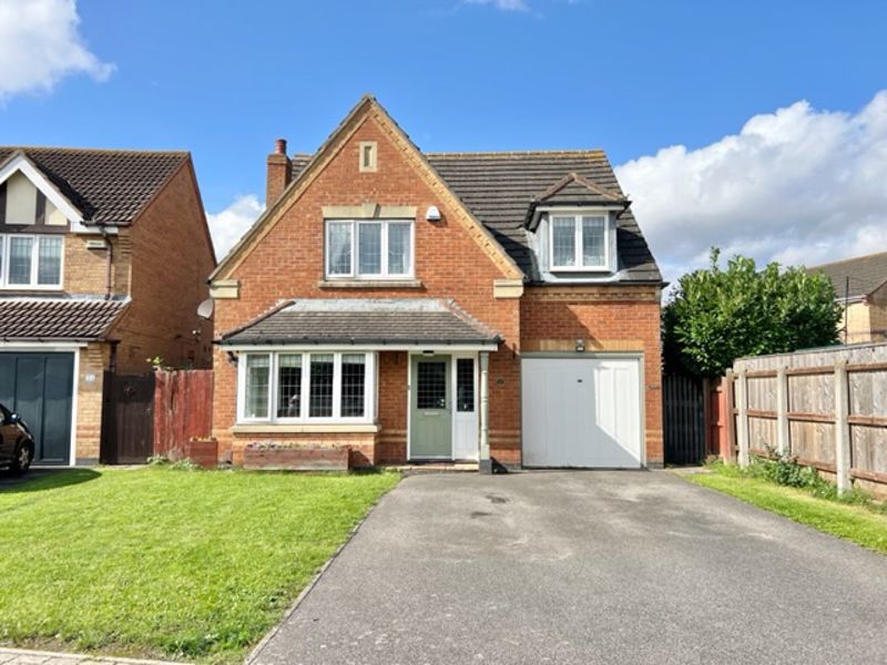 4 bed detached house for sale in Fenwick Road, Scartho Park, Scartho DN33, £265,000