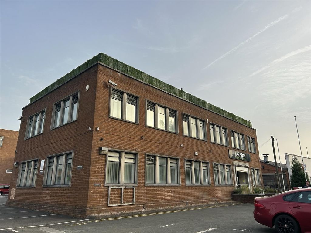 Commercial property for sale in Faraday House, Windsor Road, Redditch, Worcestershire, 6Dj B97, £750,000