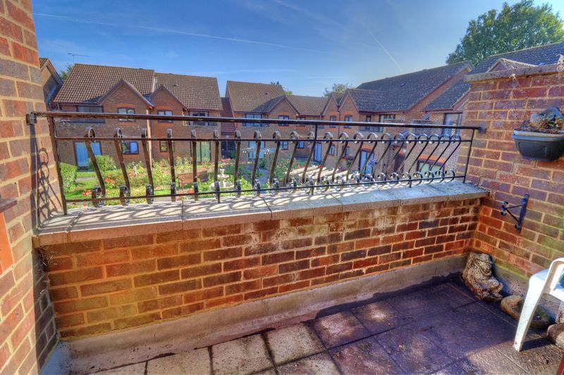 2 bed property for sale in Old School Close, Stokenchurch, High Wycombe HP14, £165,000