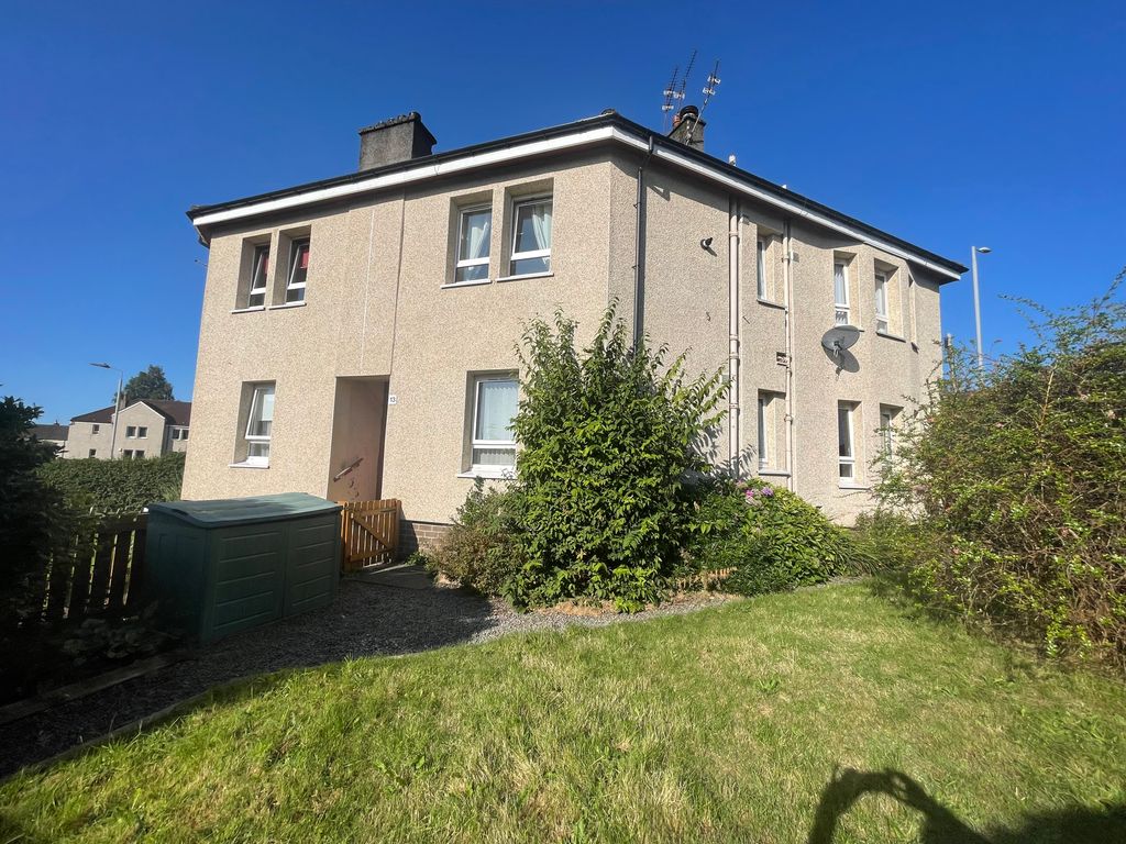 2 bed flat for sale in Schaw Road, Paisley PA3, £80,000