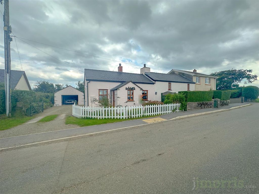 2 bed cottage for sale in Tegryn, Llanfyrnach SA35, £275,000