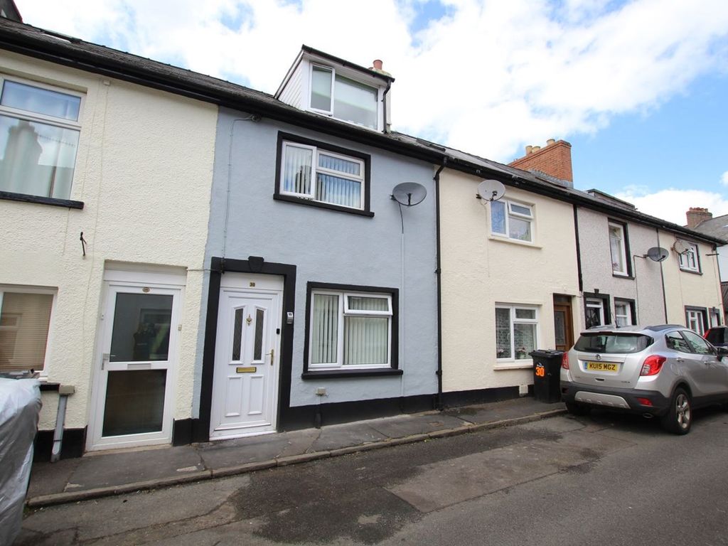 3 bed terraced house for sale in John Street, Brecon LD3, £200,000