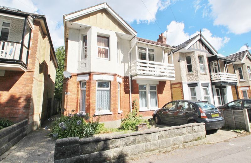 4 bed flat for sale in Maxwell Road, Winton, Bournemouth BH9, £315,000