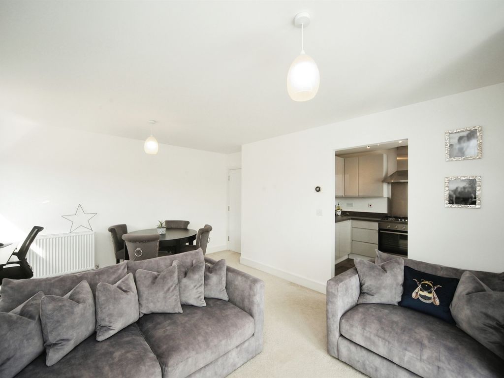 1 bed flat for sale in Apple Tree Close, Norton Fitzwarren, Taunton TA2, £140,000