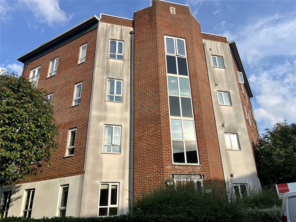 1 bed flat for sale in Sytchmill Way, Stoke-On-Trent, Staffordshire ST6, £50,000