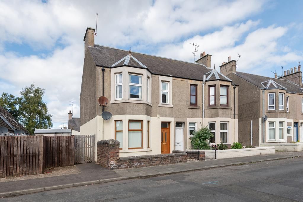 2 bed flat for sale in Durward Street, Leven KY8, £72,000