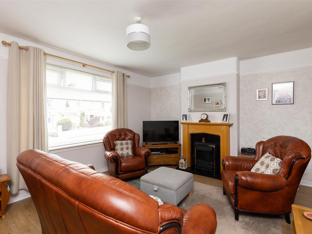 3 bed property for sale in Letham Road, Perth PH1, £177,000