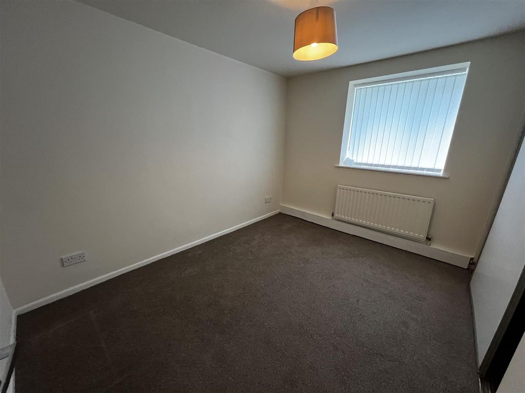 2 bed flat for sale in Aydon House, Farringdon, Sunderland SR3, £59,950