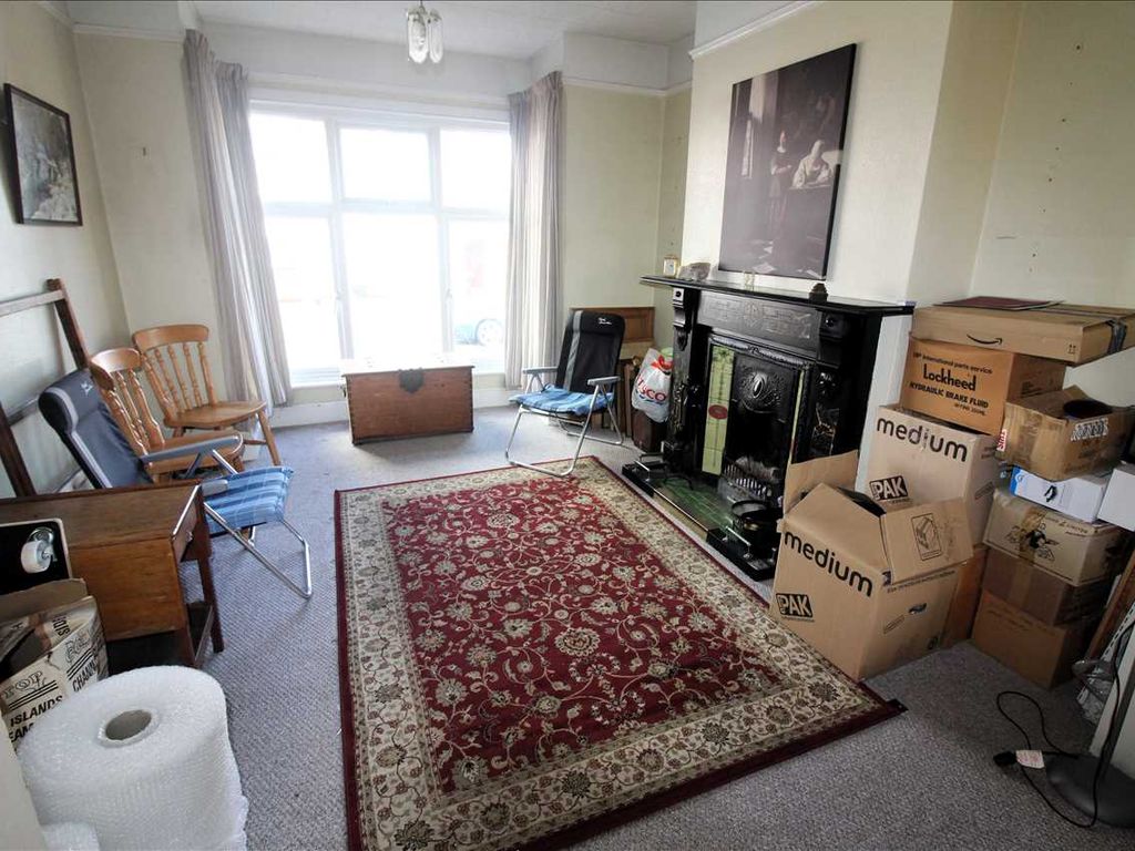3 bed terraced house for sale in Western Road, Wolverton, Milton Keynes MK12, £270,000