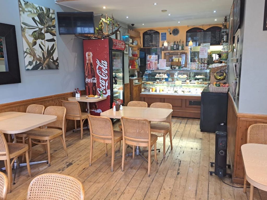 Restaurant/cafe for sale in Fulham, London W6, £60,000