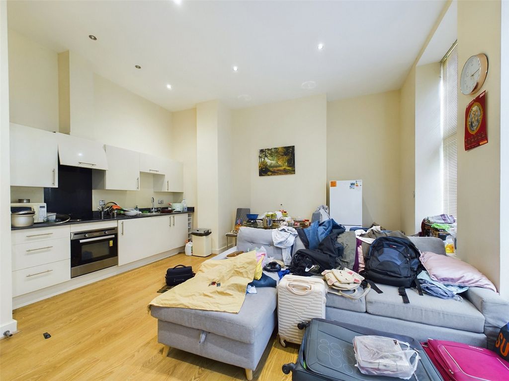 1 bed flat for sale in Oxford Road, Reading, Berkshire RG1, £185,000