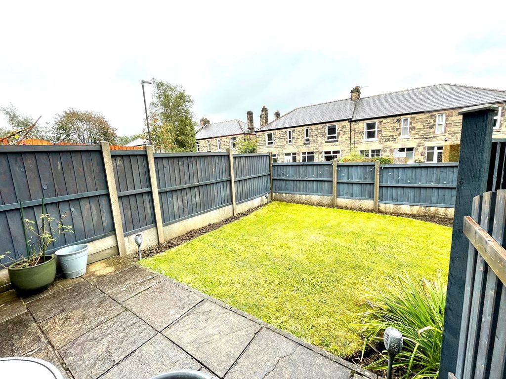 3 bed terraced house for sale in Darley Avenue, Darley Dale, Matlock DE4, £190,000