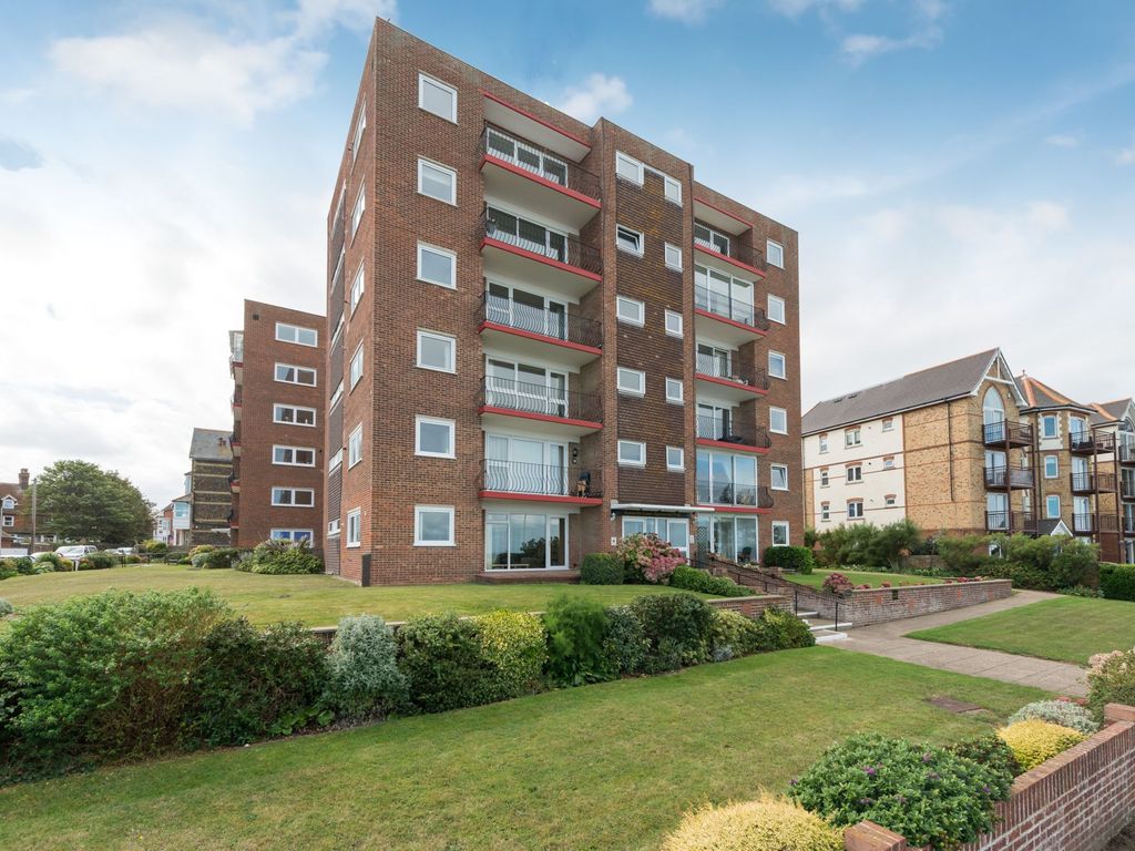 2 bed flat for sale in Sea Road, Westgate-On-Sea CT8, £280,000