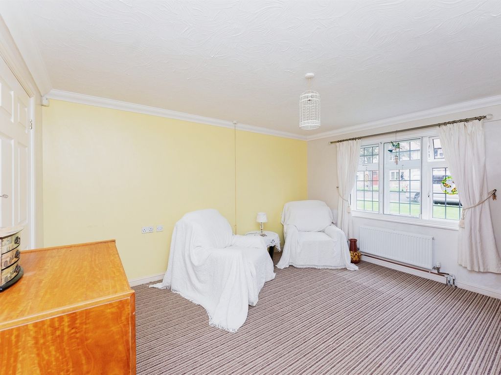 2 bed flat for sale in Pool Bank, Port Sunlight, Wirral CH62, £190,000