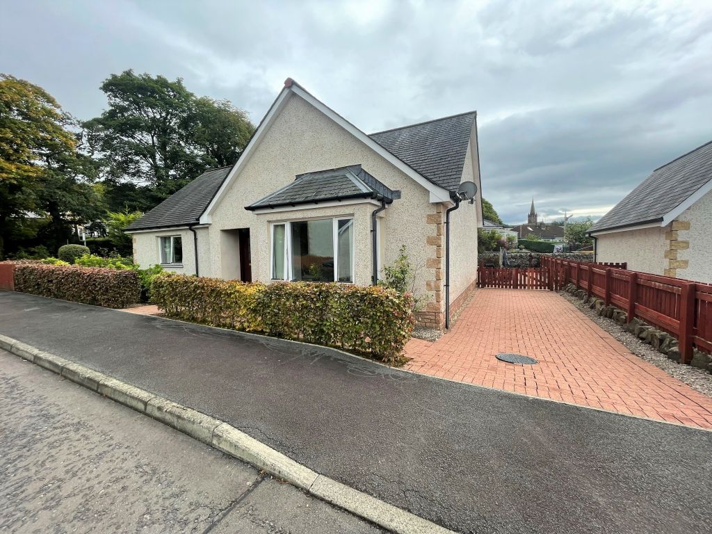 3 bed detached bungalow for sale in Northfield Park, Edinburgh Road, Moffat DG10, £265,000