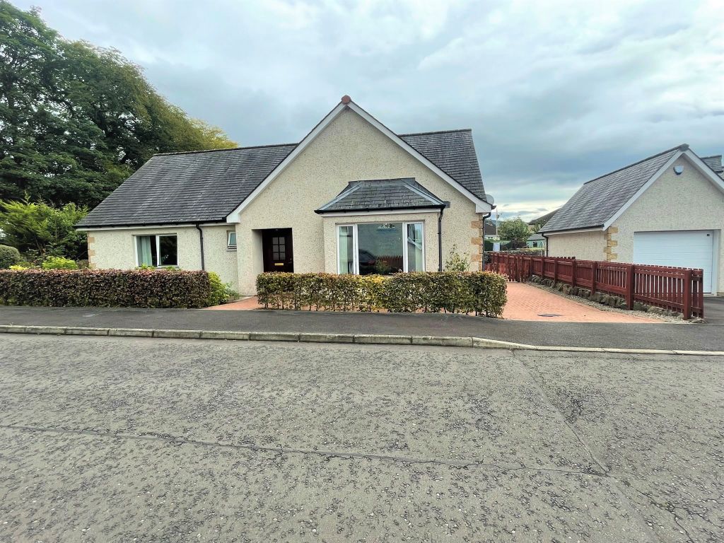 3 bed detached bungalow for sale in Northfield Park, Edinburgh Road, Moffat DG10, £265,000