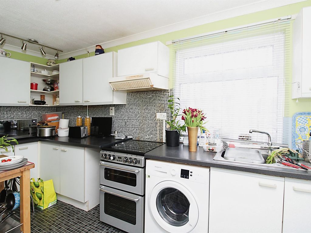 4 bed semi-detached house for sale in Sweldon Close, Cardiff CF5, £210,000