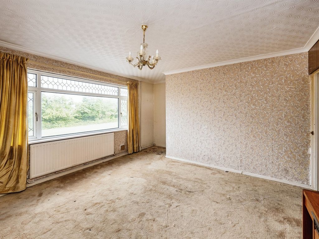 3 bed terraced house for sale in Lower Llansantffraid, Sarn, Bridgend CF32, £130,000