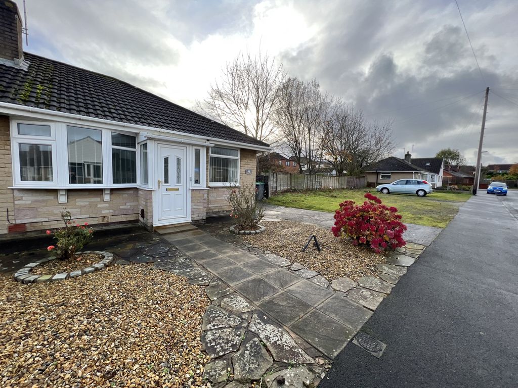 2 bed bungalow for sale in Loxley Place East, Cleveleys FY5, £145,000