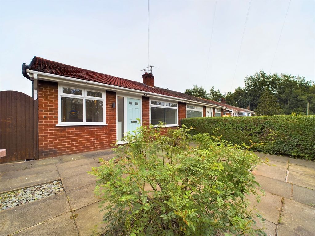 3 bed semi-detached bungalow for sale in Clock Face Road, Clock Face, St Helens WA9, £189,950
