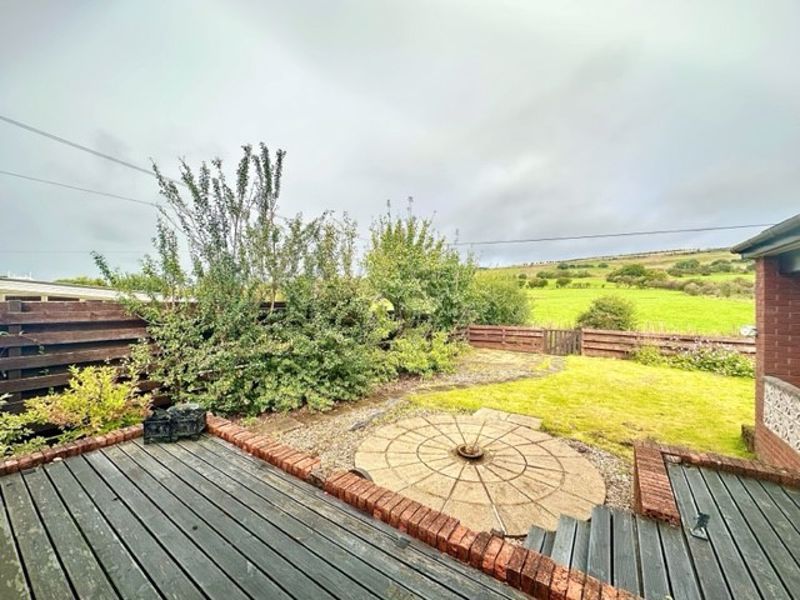 3 bed detached bungalow for sale in Armour Wynd, Dalmellington, Ayr KA6, £195,000