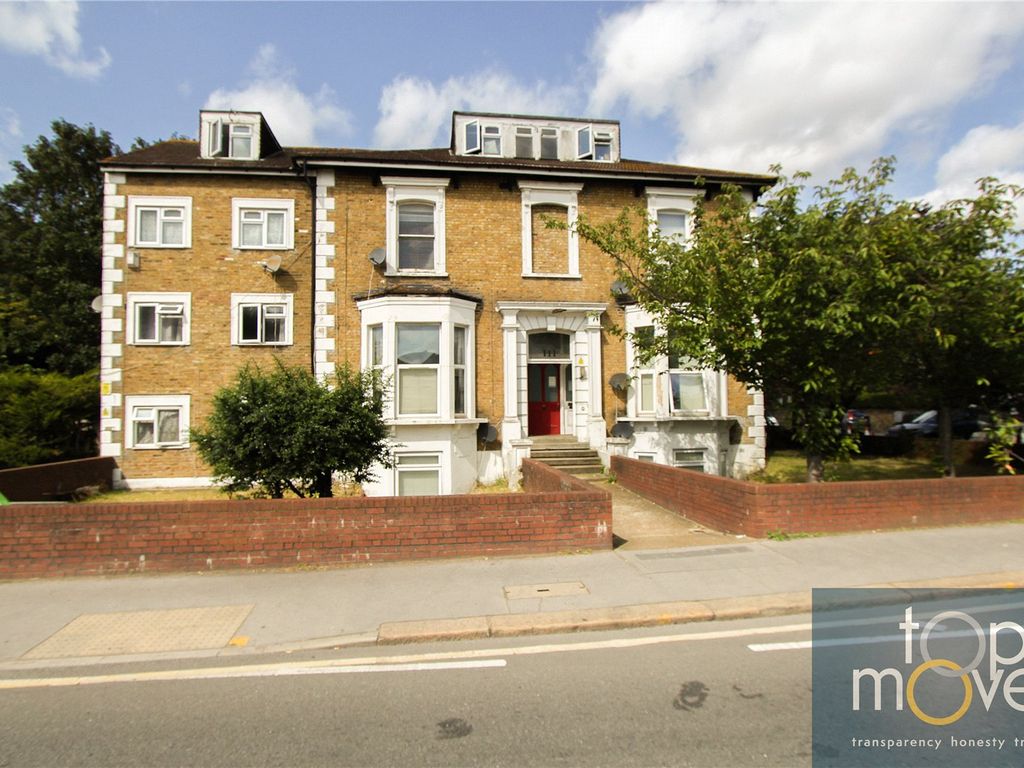 Terraced house for sale in Selhurst Road, South Norwood SE25, £295,000
