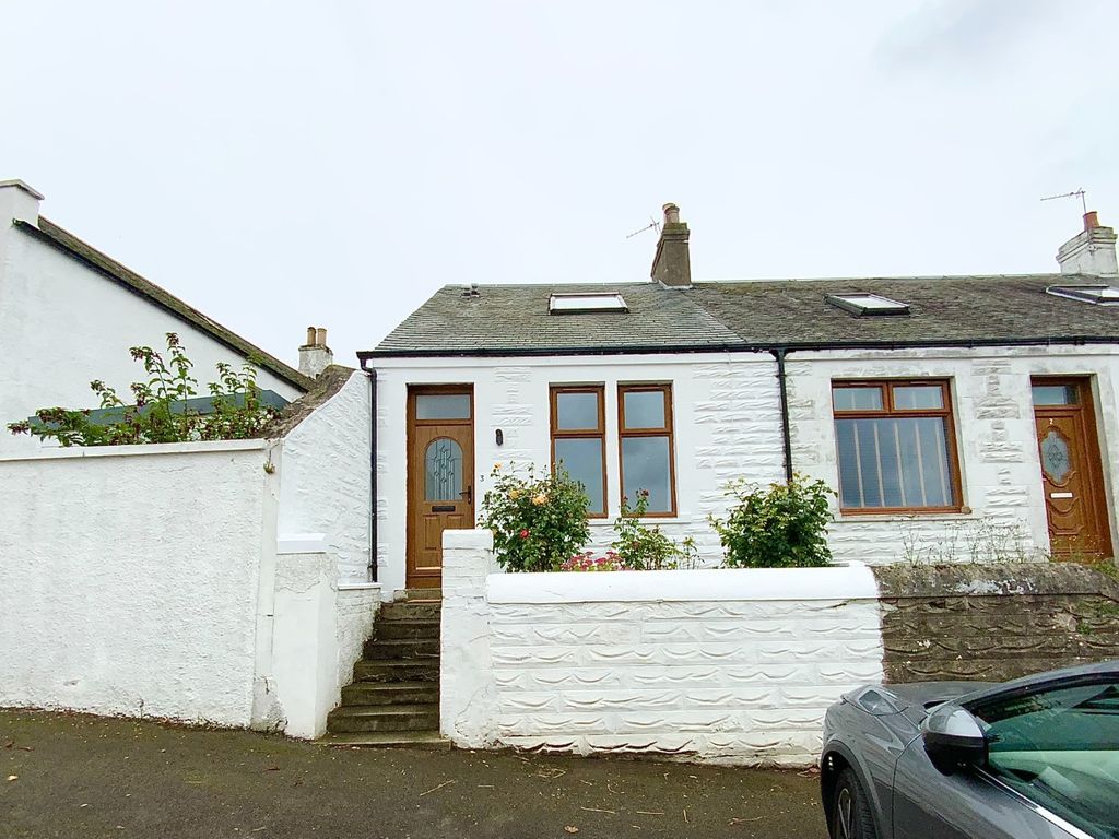2 bed end terrace house for sale in Garden Cottages, Auchtertool KY2, £159,995