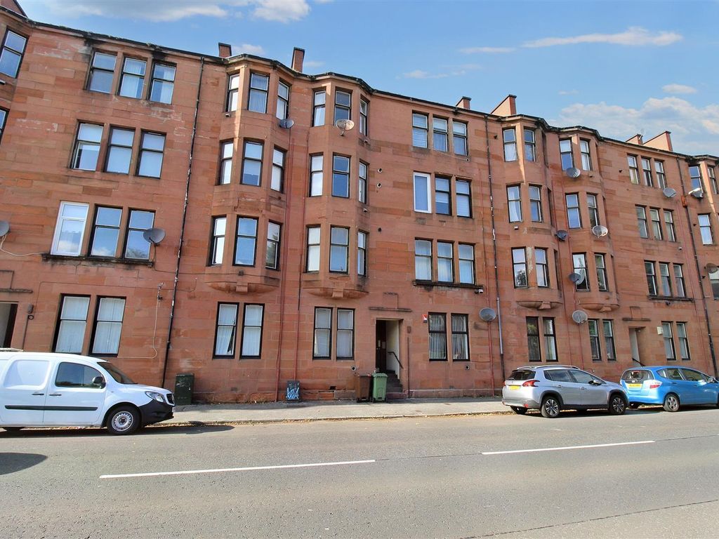 1 bed flat for sale in Paisley Road, Renfrew PA4, £52,000