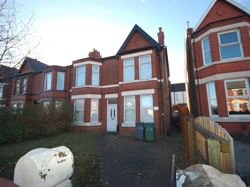 2 bed flat for sale in Serpentine Road, Wallasey CH44, £70,000