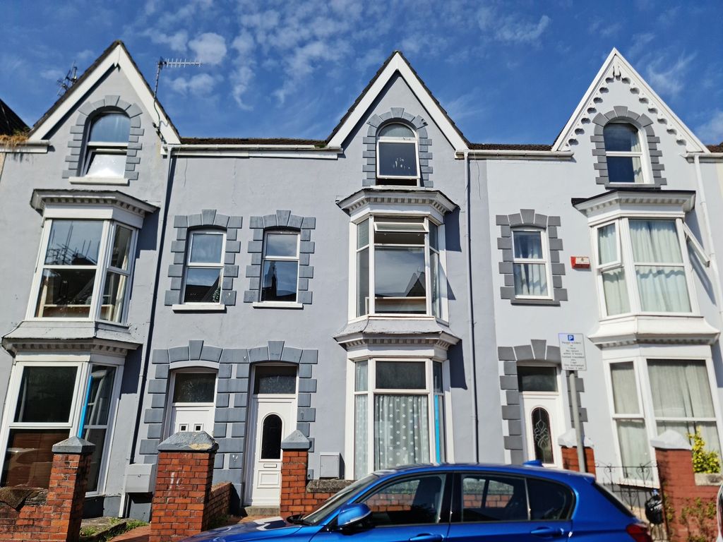 6 bed terraced house for sale in Gwydr Crescent, Uplands, Swansea, City And County Of Swansea. SA2, £279,995