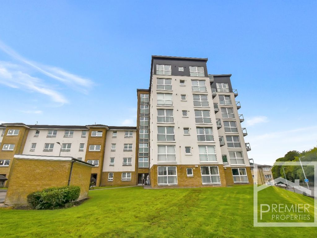 3 bed flat for sale in Silverbanks Road, Cambuslang, Glasgow G72, £137,500