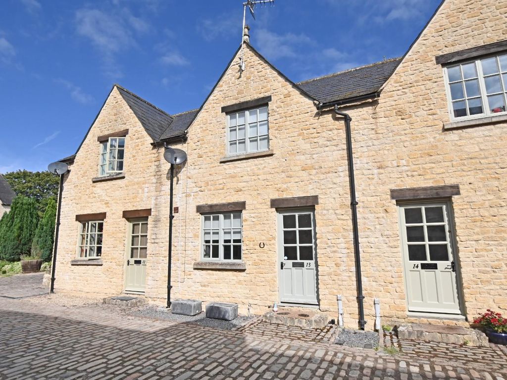 1 bed terraced house for sale in Bell Lane, Lechlade GL7, £245,000