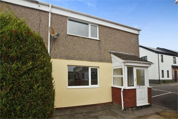 2 bed end terrace house for sale in Drake Road, Buckland, Newton Abbot, Devon. TQ12, £180,000