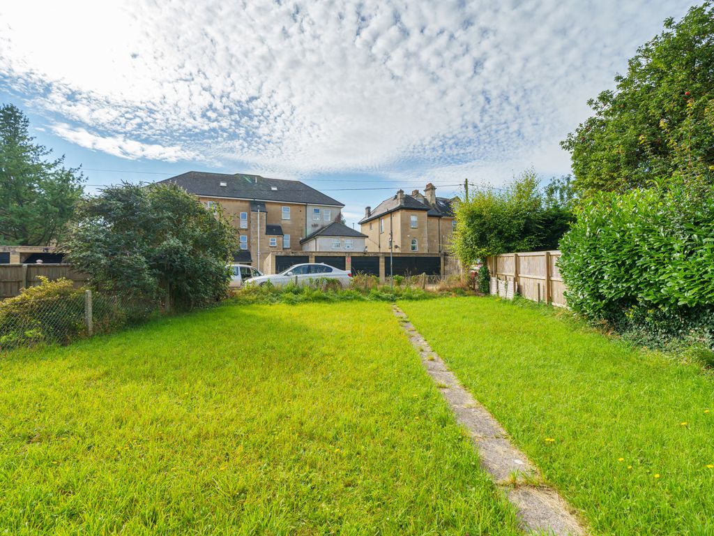 3 bed semi-detached house for sale in Trinity Road, Bath, Somerset BA2, £325,000