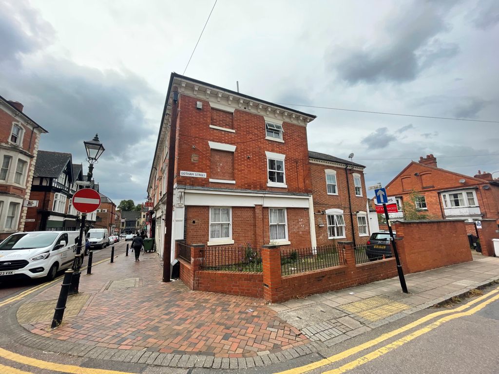 1 bed flat for sale in 22 Highfield Street, Leicester LE2, £95,000