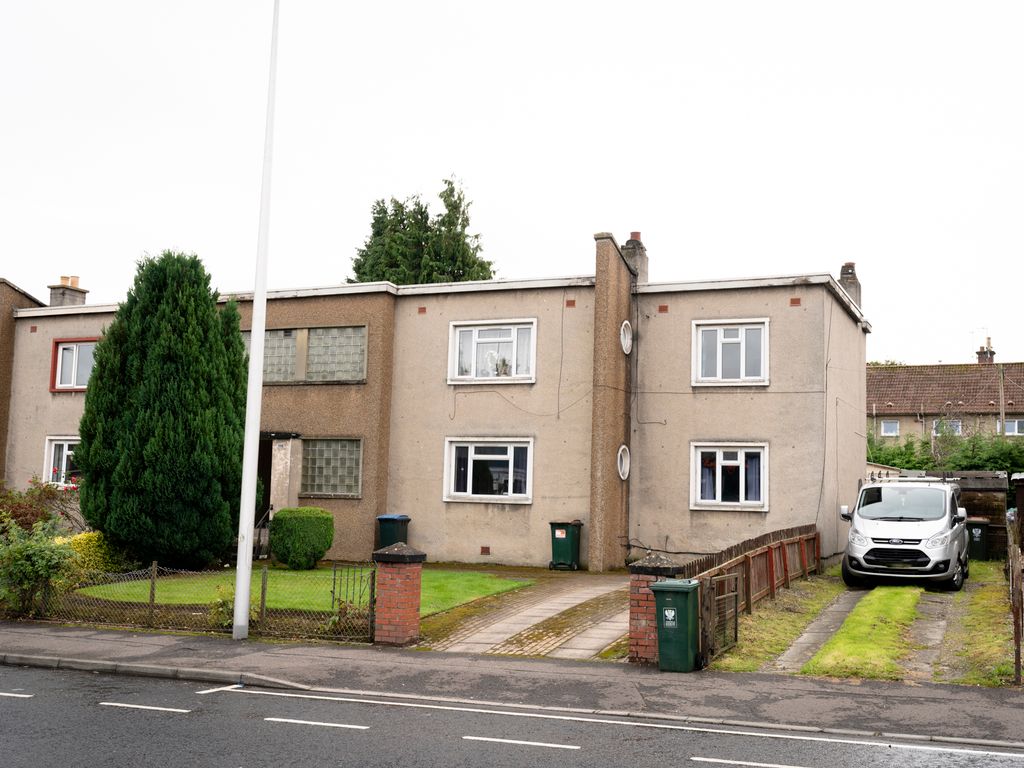 3 bed flat for sale in Rannoch Road, Perth PH1, £75,000