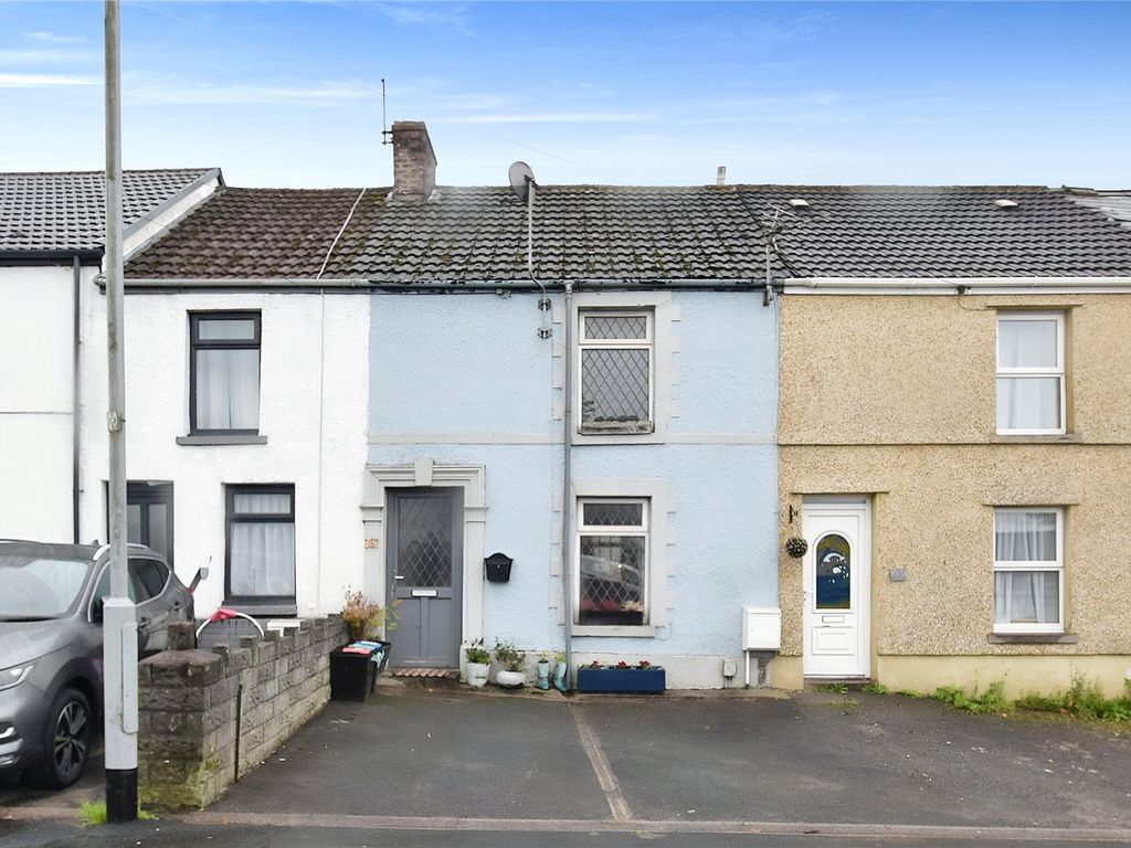 2 bed detached house for sale in Swansea Road, Waunarlwydd, Swansea SA5, £152,500