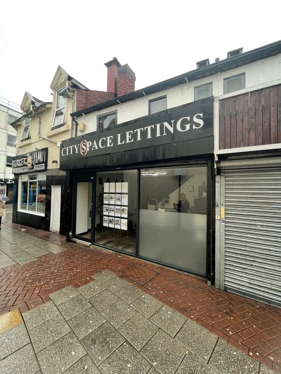 Retail premises for sale in 5 Bowers Fold, Doncaster, South Yorkshire DN1, £90,000