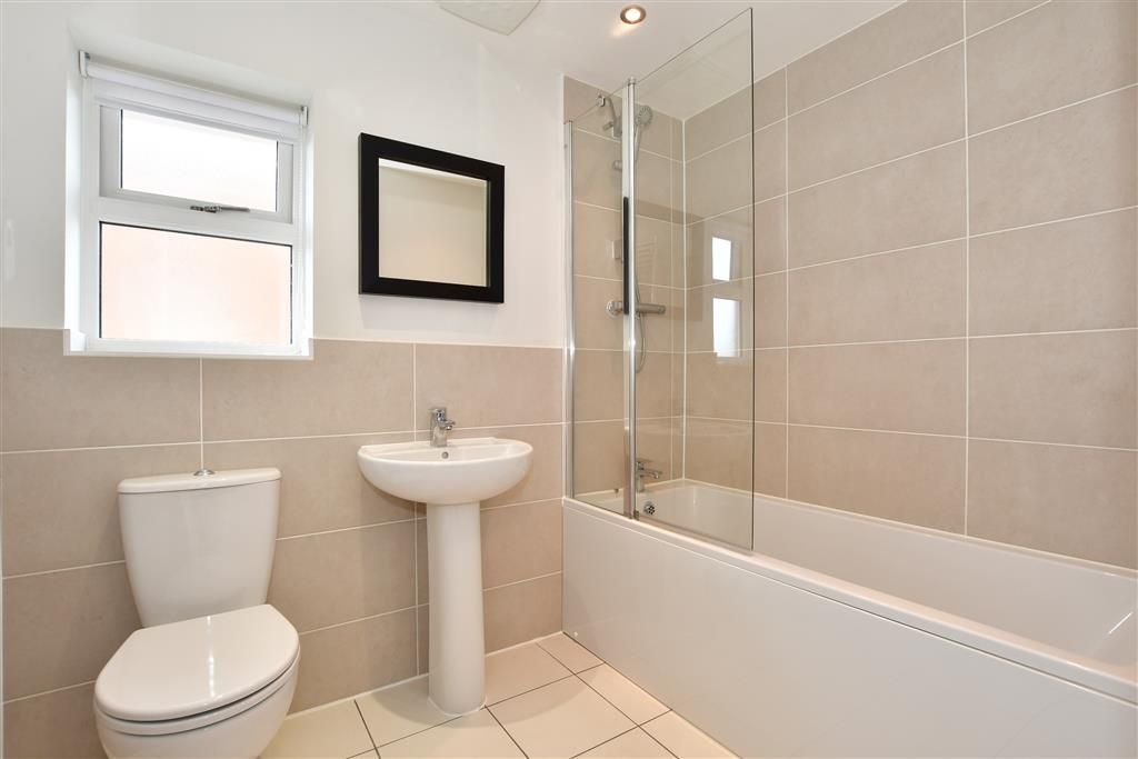3 bed detached house for sale in Swan Street, Newport, Isle Of Wight PO30, £300,000