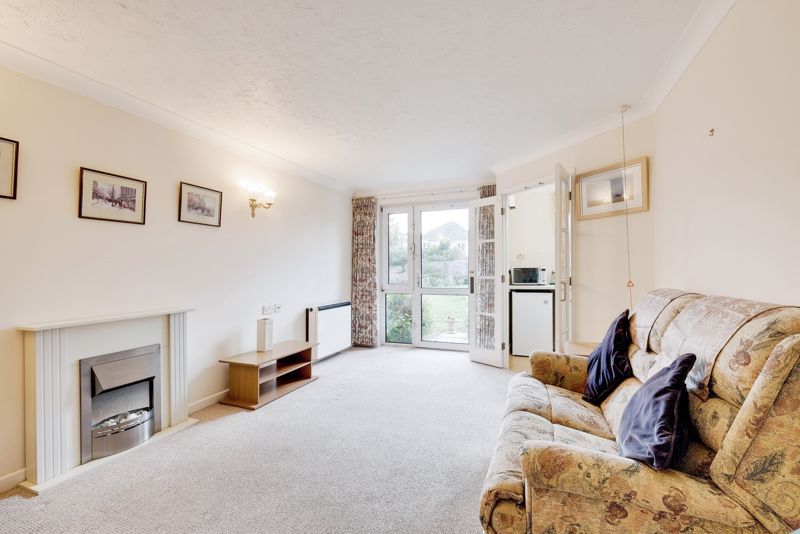 1 bed flat for sale in St Marys Court, Bournemouth BH6, £145,000