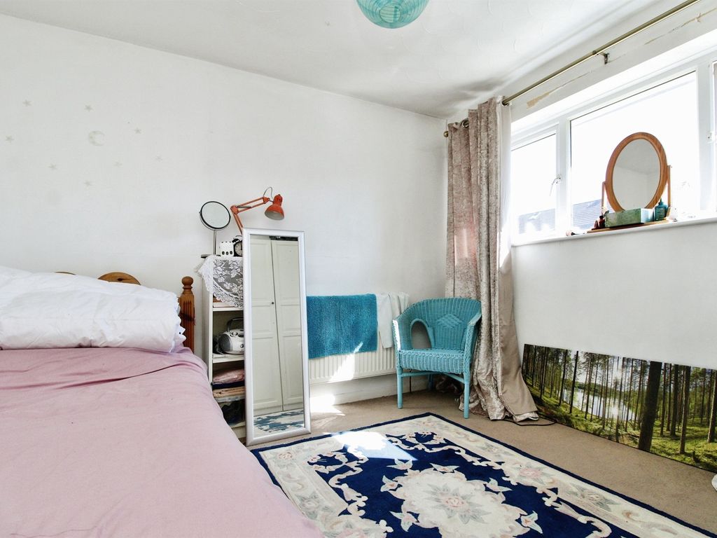 2 bed semi-detached house for sale in Llanrumney Avenue, Llanrumney, Cardiff CF3, £195,000