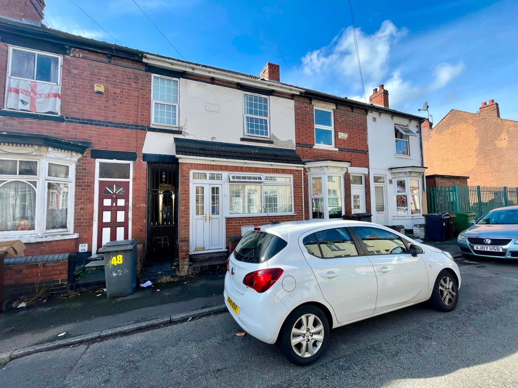 3 bed terraced house for sale in Hart Road, Wolverhampton WV11, £150,000