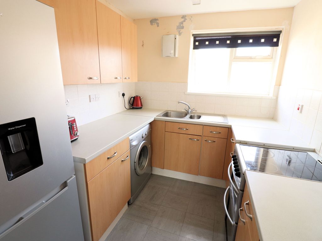 1 bed flat for sale in Glebe Road, Downham Market PE38, £95,000