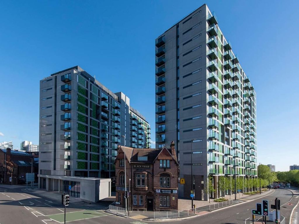 2 bed flat for sale in Bury Street, Salford M3, £270,000
