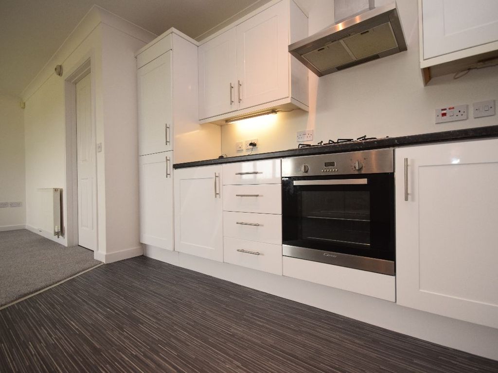 2 bed flat for sale in Bridge View, Bothwell, Glasgow G71, £179,995