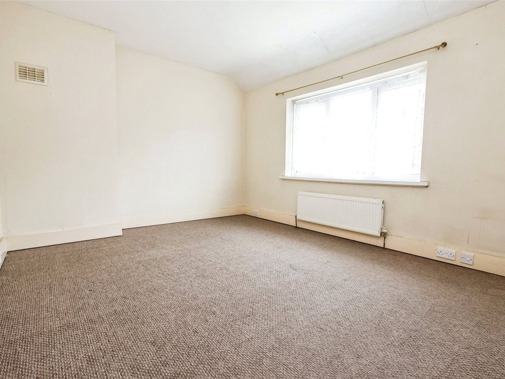 3 bed end terrace house for sale in Sidcup Road, Kingstanding, Birmingham B44, £185,000